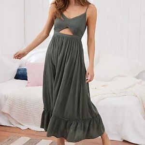 Aerie Cutout Maxi Dress Size L